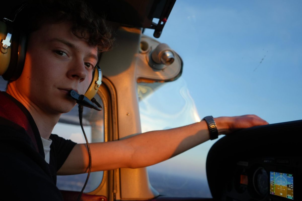Ready for landing. Flying with friends, Oliver enjoys concluding his flights with the sunset. Communicating over the channels, he makes sure everything is clear before he lands at the Warren County Airport.