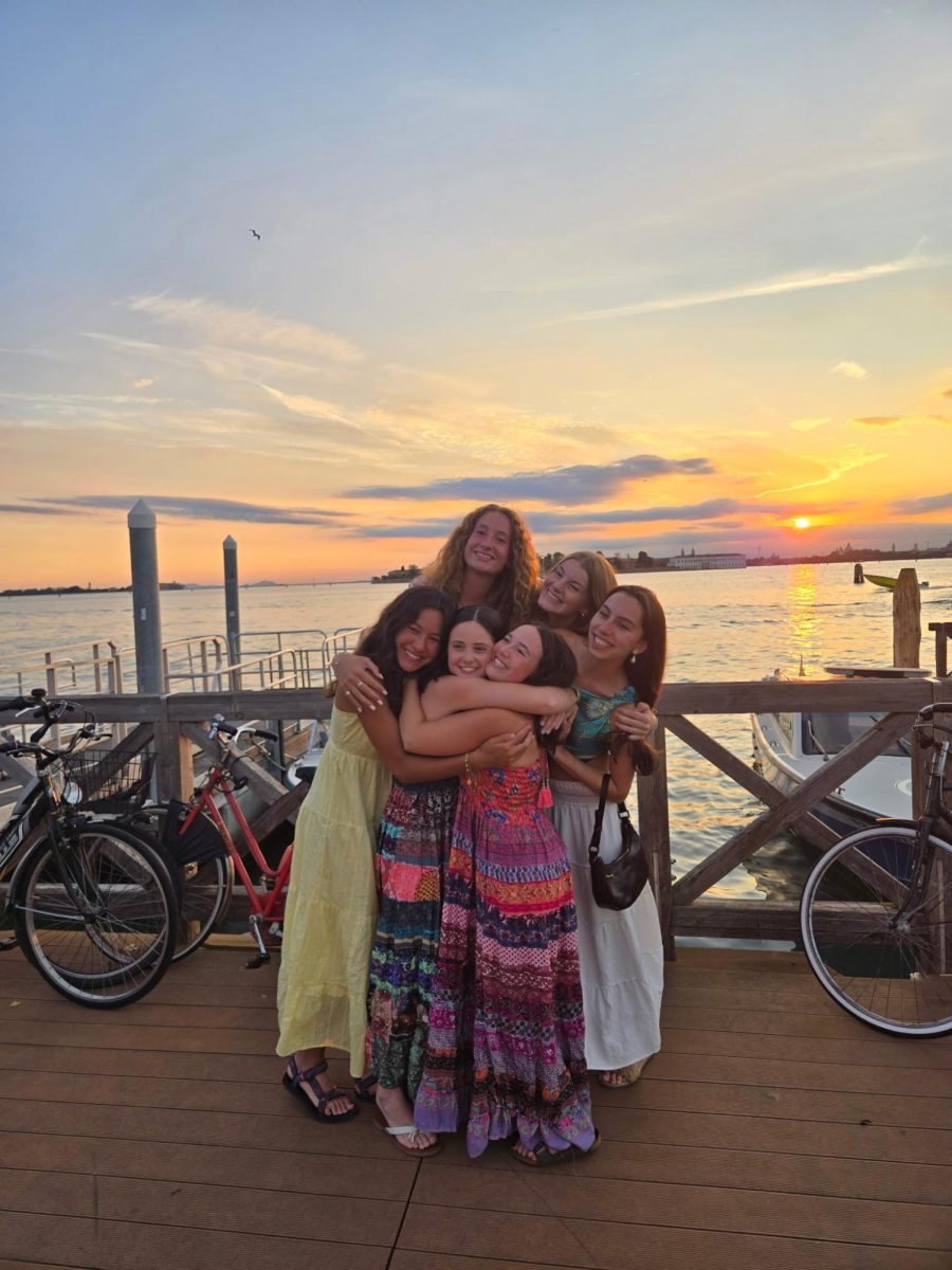 Brown and her friends hug in Venice, Italy. From the top left, Maya Carroll, Jackie Brink, and Rafaeli Donaldson. From the bottom left, Elise Brown, Georgia Kraemer, and Lucy Wujek.
Georgia Kraemer, and Lucy Wujek.